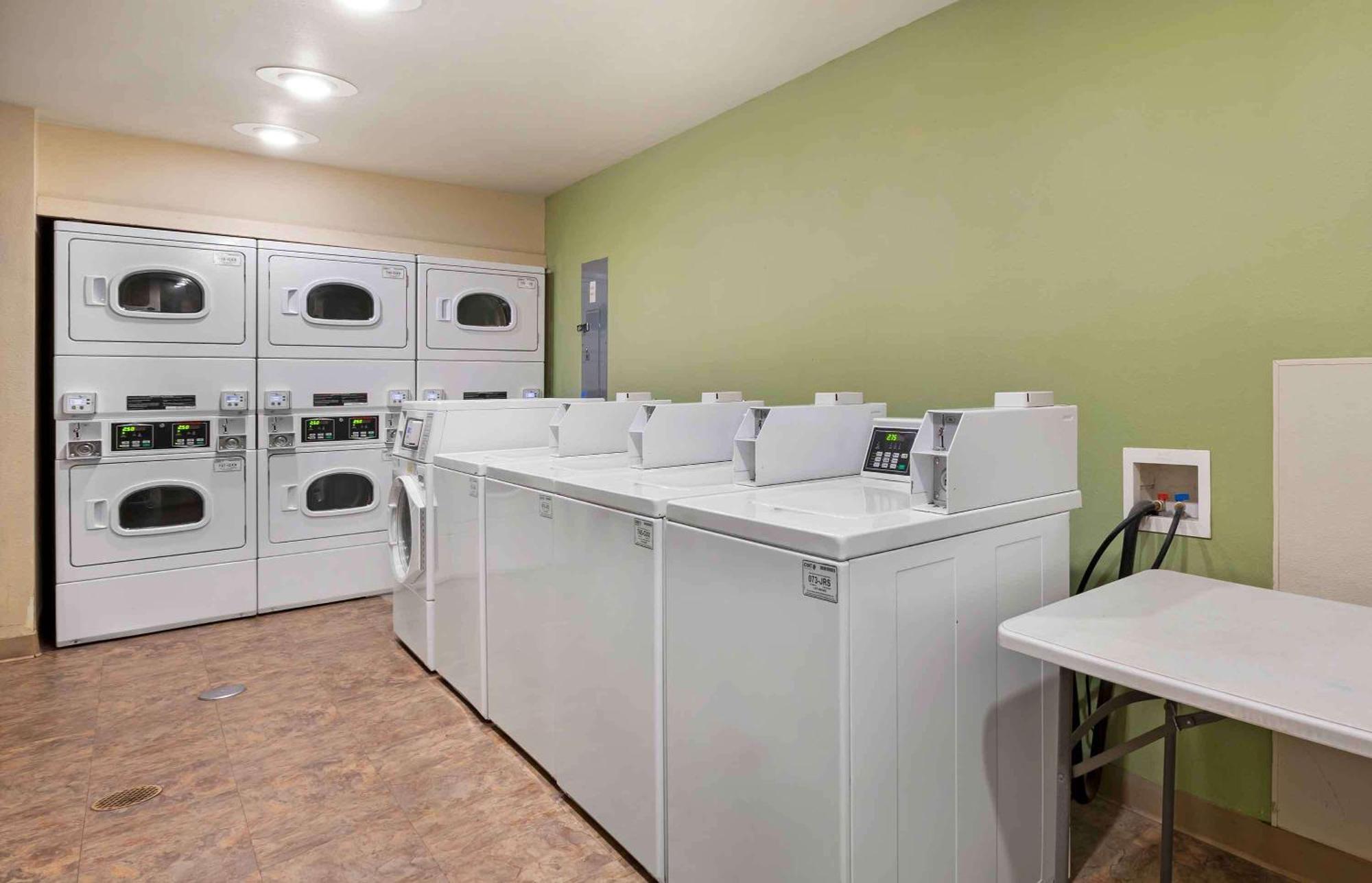 Extended Stay America Select Suites - Cincinnati - Sharonville Eksteriør bilde
