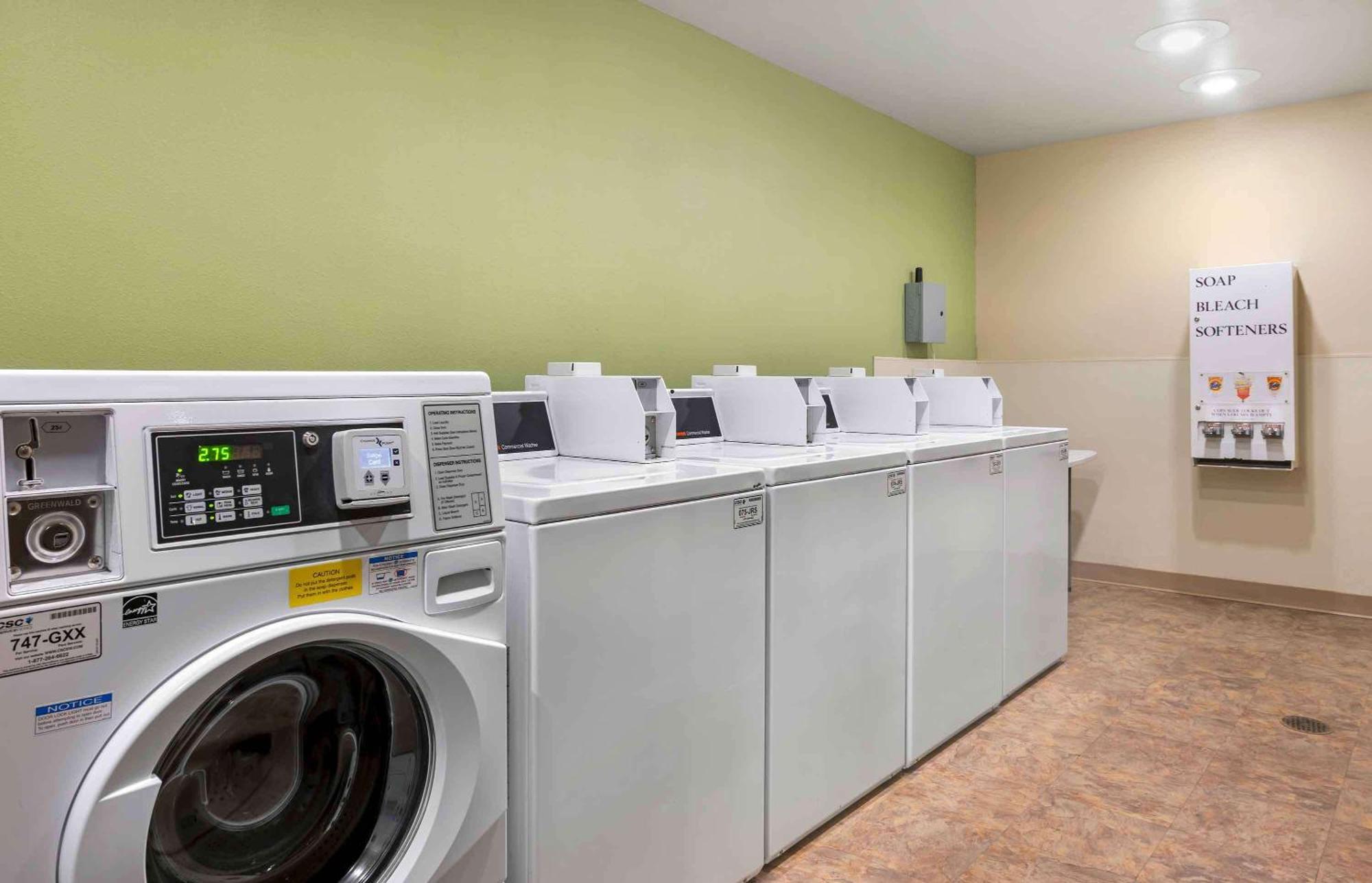 Extended Stay America Select Suites - Cincinnati - Sharonville Eksteriør bilde